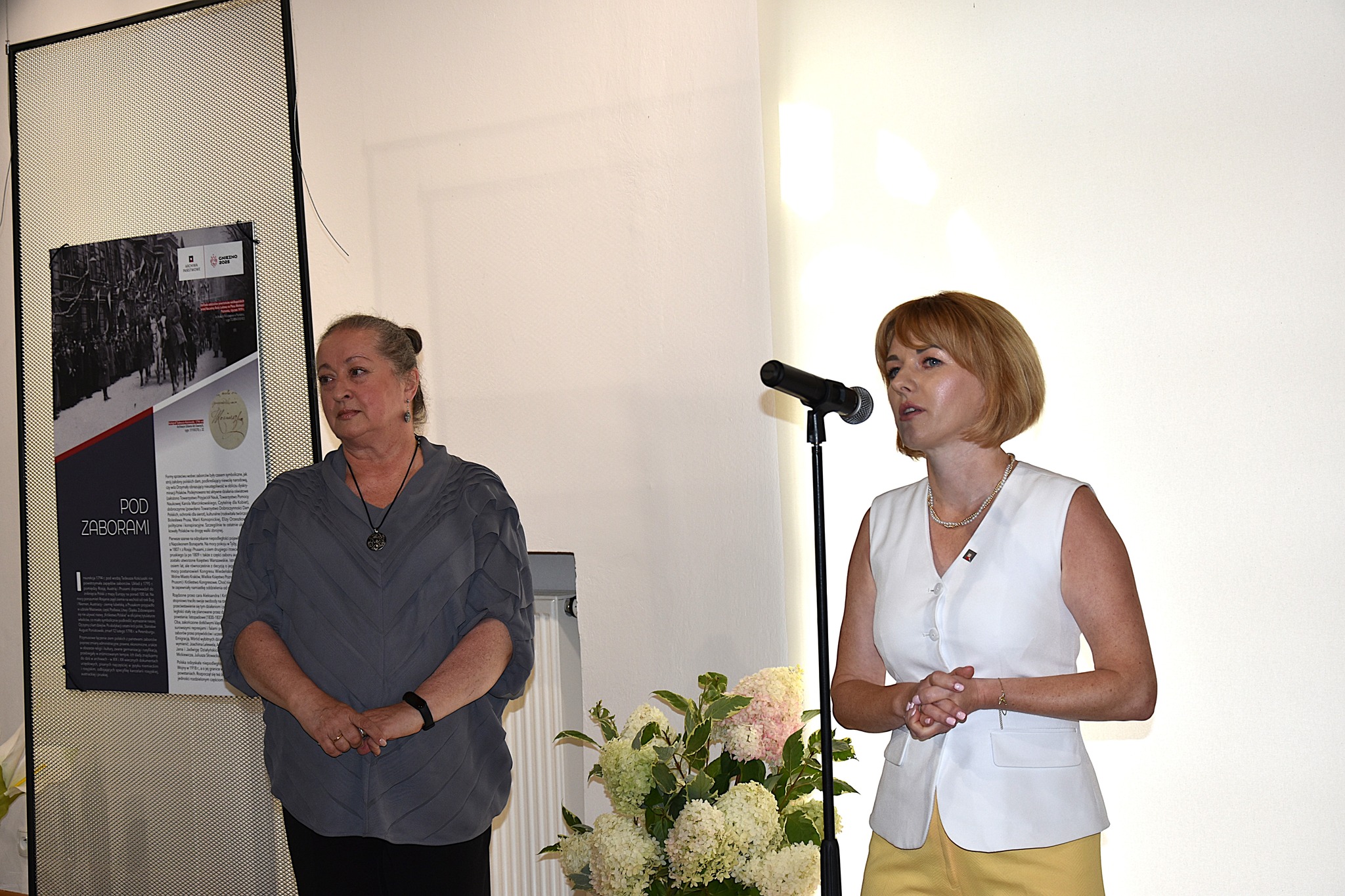 Bezsenne głowy, co dżwigają korony - otwarcie wystawy